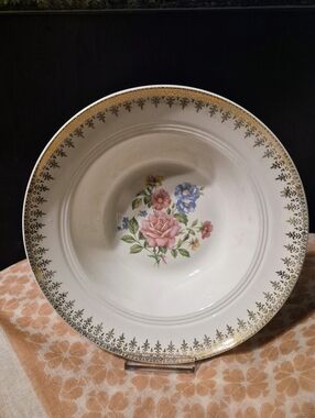GOOD HOUSEKEEPING 💐 Vint 1950s PORCELAIN 💐 DELIGHT Gilded Serving Bowl